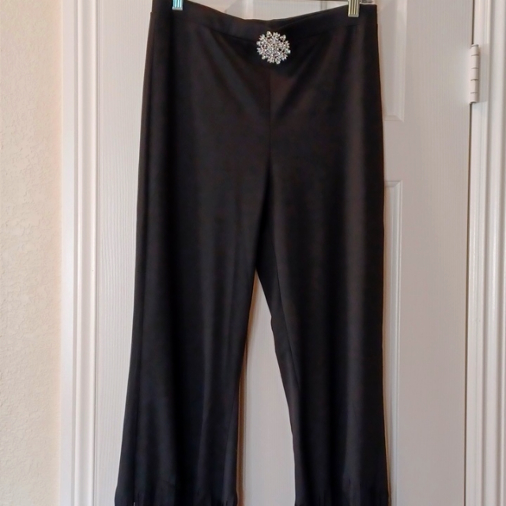 *NWOT Black Fringe Pant (LRG-XL)